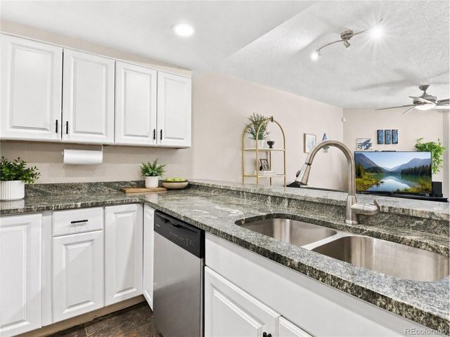 11107 E Alameda Ave 101, Aurora, CO 80012