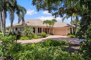 5665 SE Winged Foot Drive, Stuart, FL 34997