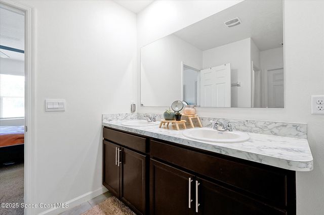 3573 Sandhill Crane Circle, Mims, FL 32754