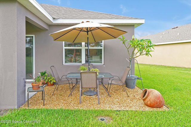 3573 Sandhill Crane Circle, Mims, FL 32754