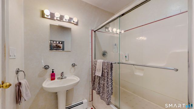 22 Oriole Drive, Norwalk, CT 06851
