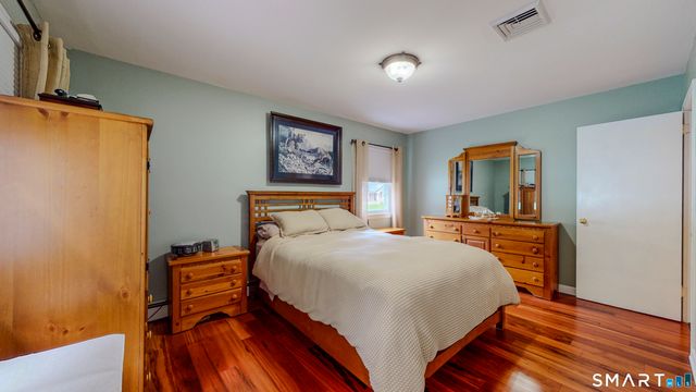 22 Oriole Drive, Norwalk, CT 06851