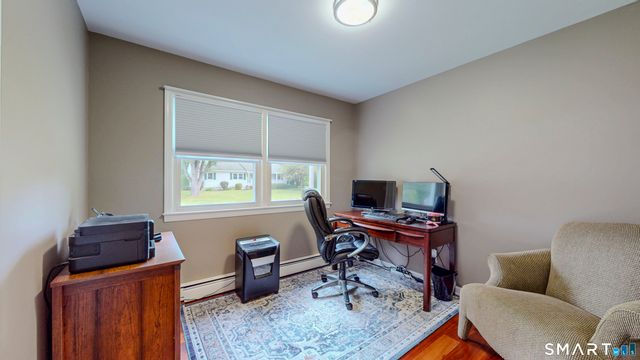 22 Oriole Drive, Norwalk, CT 06851