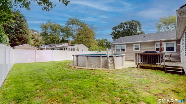 22 Oriole Drive, Norwalk, CT 06851