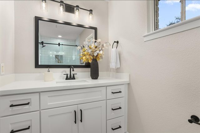 9002 San Jose Avenue, Texas City, TX 77591