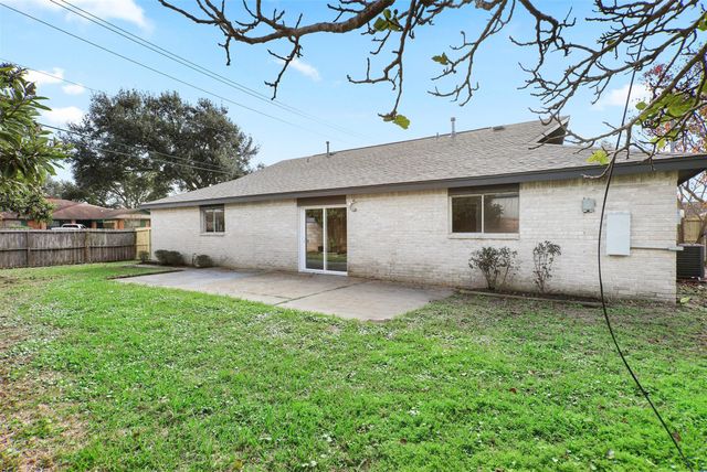 9002 San Jose Avenue, Texas City, TX 77591