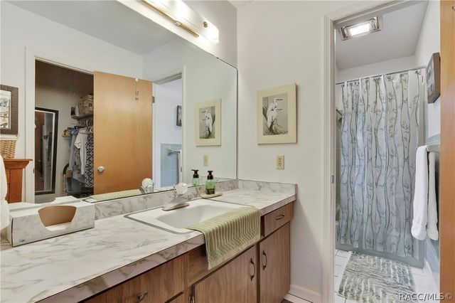 9160 W Kingston Drive, Homosassa, FL 34448