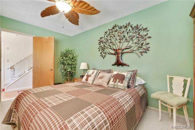 9160 W Kingston Drive, Homosassa, FL 34448