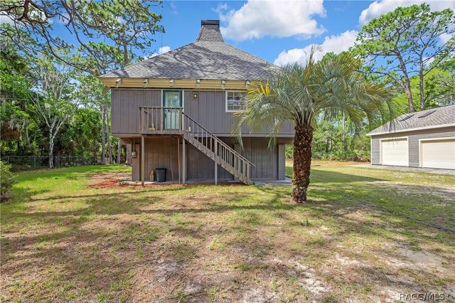 9160 W Kingston Drive, Homosassa, FL 34448