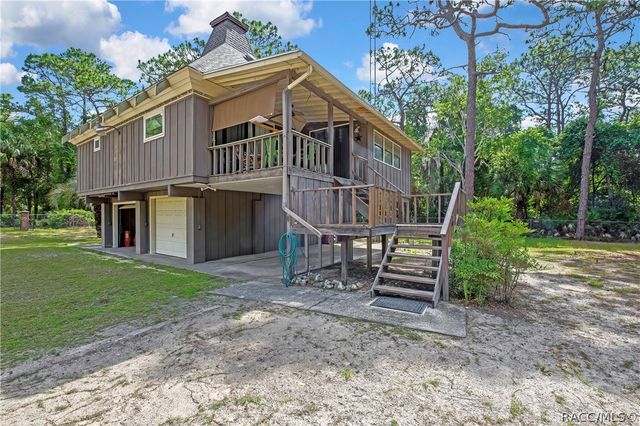 9160 W Kingston Drive, Homosassa, FL 34448