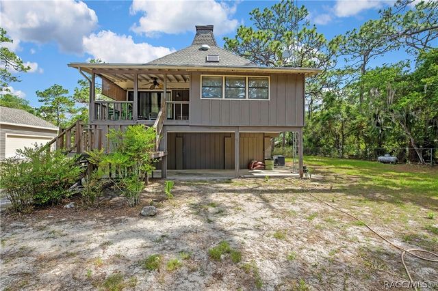 9160 W Kingston Drive, Homosassa, FL 34448