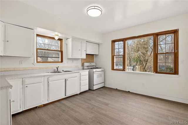 45 Olympic Avenue, Buffalo, NY 14215