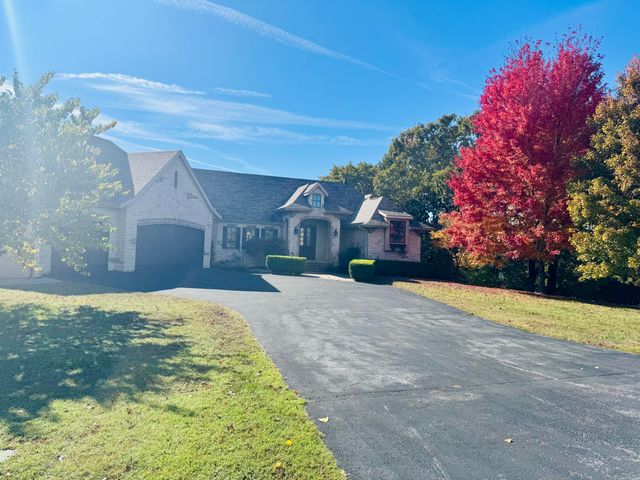 290 State Highway Uu, Blue Eye, MO 65611