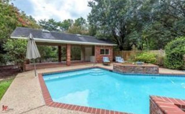 437 Dudley Drive, Shreveport, LA 71104