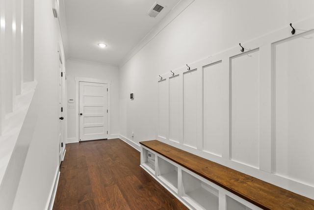 3292 KREUNUN ST, Nesbit, MS 38651