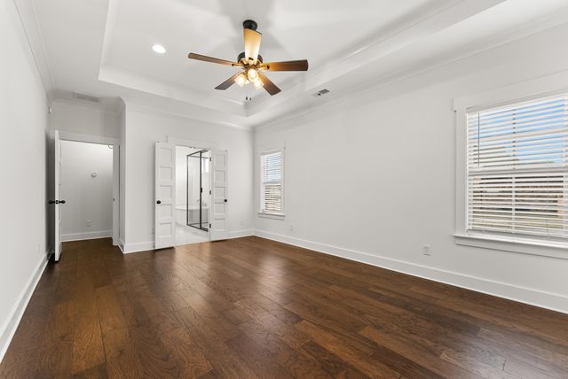 3292 KREUNUN ST, Nesbit, MS 38651