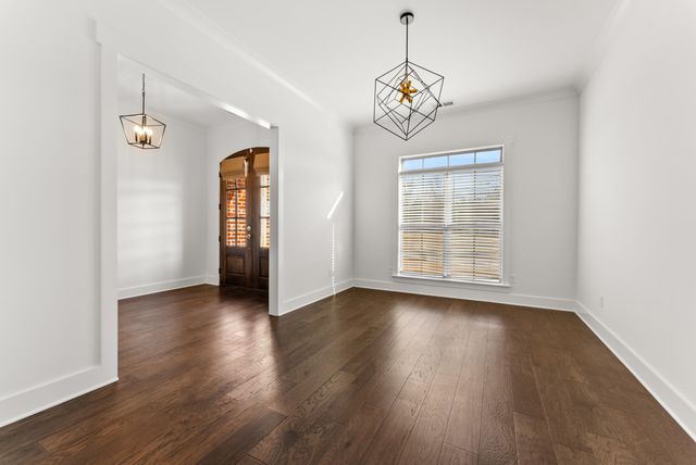 3292 KREUNUN ST, Nesbit, MS 38651