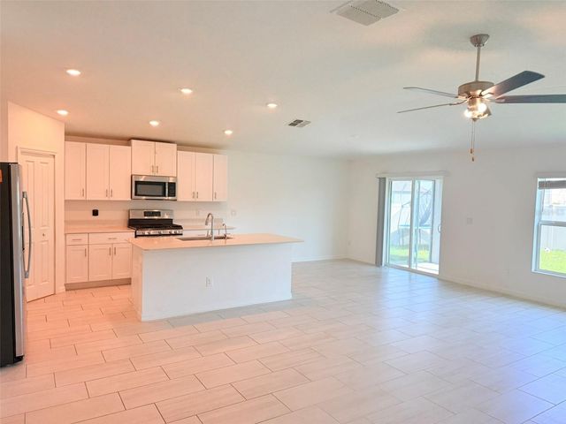 35007 BRACKETT BEND, Zephyrhills, FL 33541