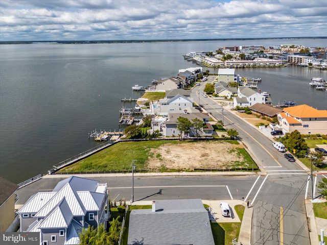 8601 CHESAPEAKE DR, Ocean City, MD 21842