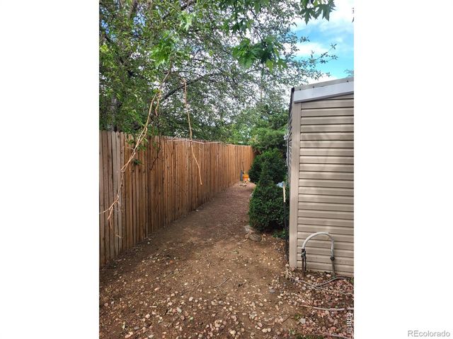 9069 Mandel Street, Denver, CO 80260