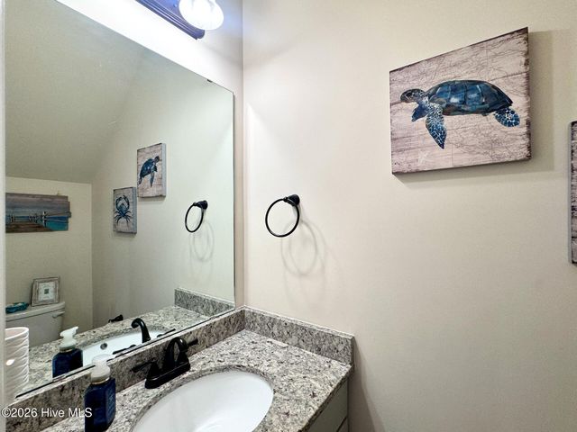 14 Catalina Circle, Swansboro, NC 28584