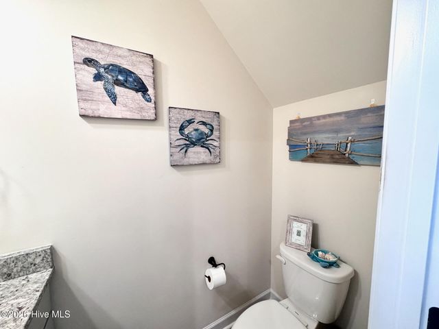 14 Catalina Circle, Swansboro, NC 28584