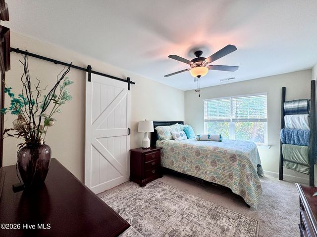 14 Catalina Circle, Swansboro, NC 28584