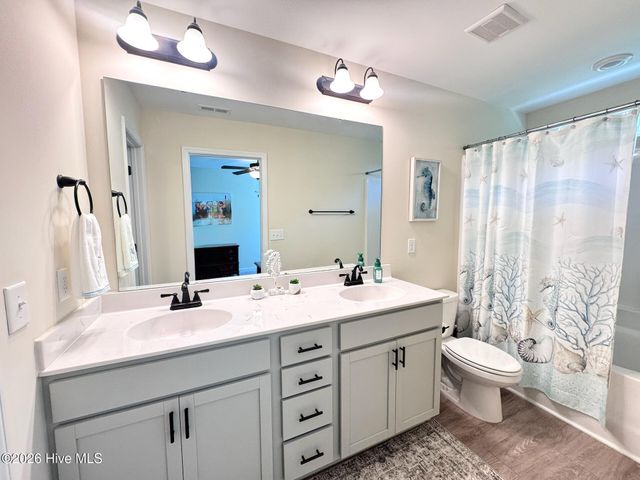 14 Catalina Circle, Swansboro, NC 28584