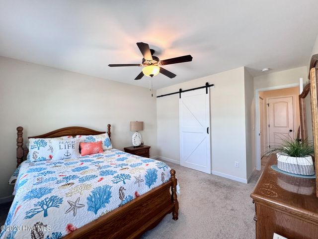 14 Catalina Circle, Swansboro, NC 28584