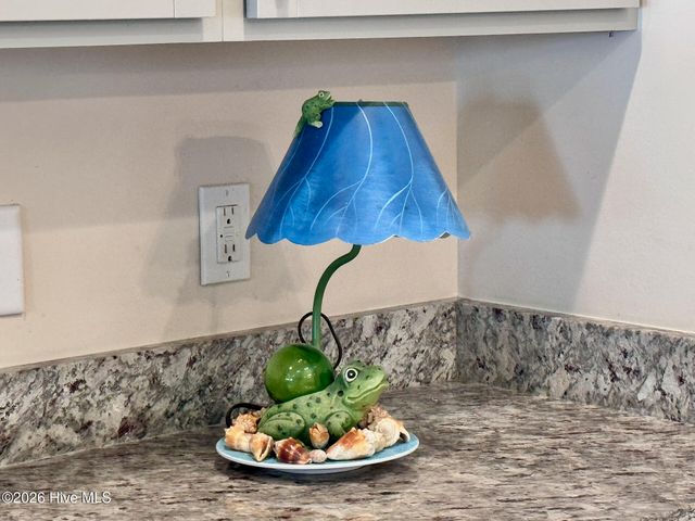 14 Catalina Circle, Swansboro, NC 28584