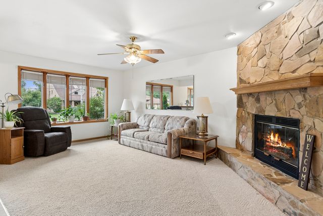 11239 S Avon Avenue, Alsip, IL 60803