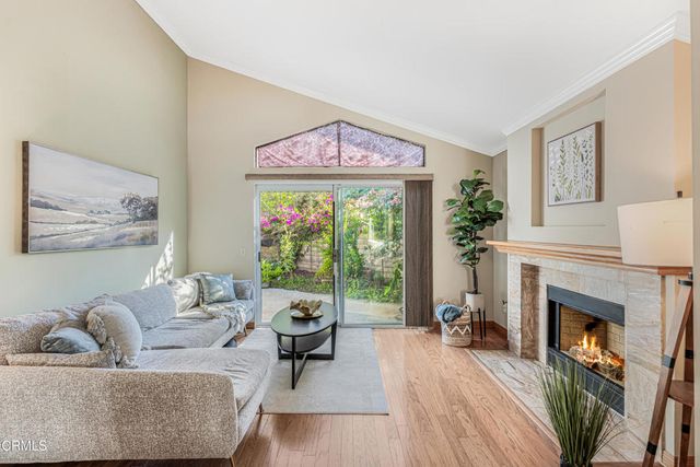 6004 Rothko Lane, Simi Valley, CA 93063