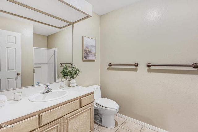 6004 Rothko Lane, Simi Valley, CA 93063