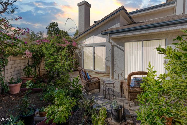 6004 Rothko Lane, Simi Valley, CA 93063