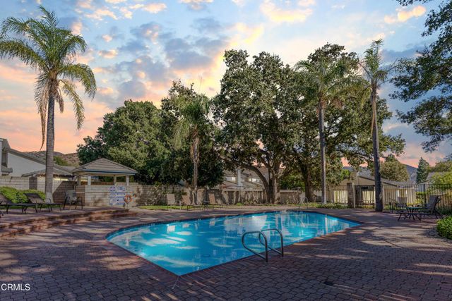 6004 Rothko Lane, Simi Valley, CA 93063