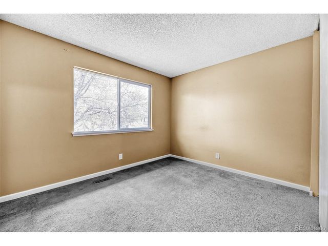 9195 E Lehigh Ave 167, Denver, CO 80237