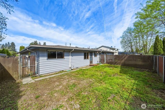 327 S Street SE, Auburn, WA 98002
