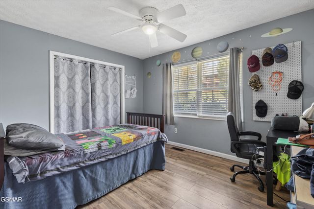 2802 Seth Road, Pigeon Forge, TN 37863