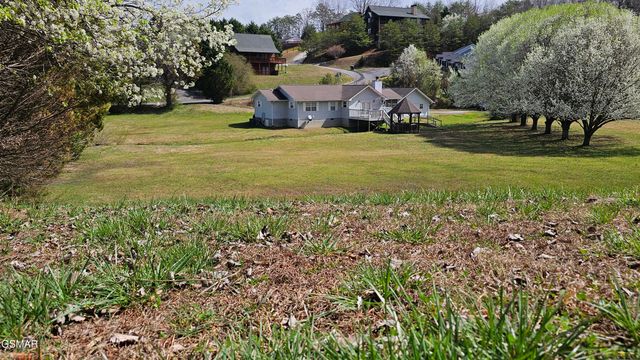 2802 Seth Road, Pigeon Forge, TN 37863