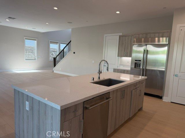 130 Sierra Madre, Lake Forest, CA 92630