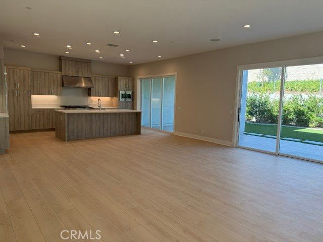 130 Sierra Madre, Lake Forest, CA 92630