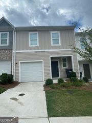 35118 Condor Court SW, Atlanta, GA 30331