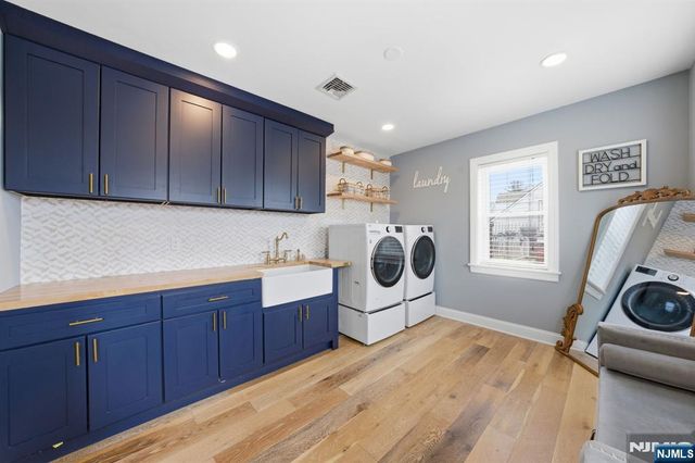 444 Oncrest Terrace, Cliffside Park, NJ 07010