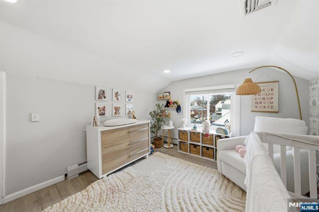 444 Oncrest Terrace, Cliffside Park, NJ 07010