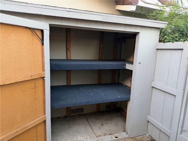 13761 Carlsbad, North Tustin, CA 92705