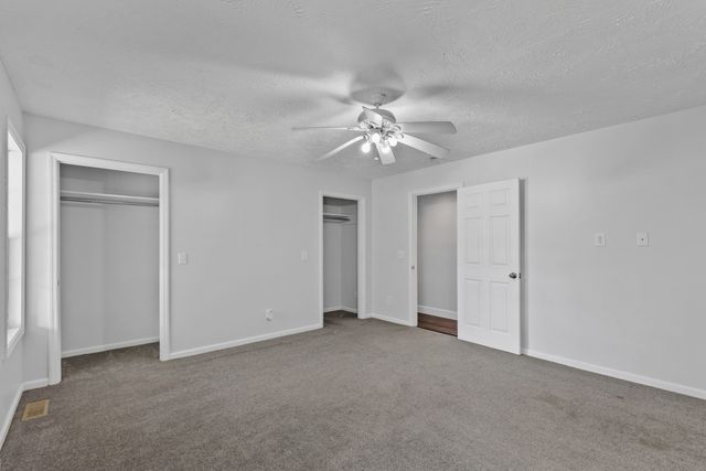 340 Brinkley Ln, White House, TN 37188