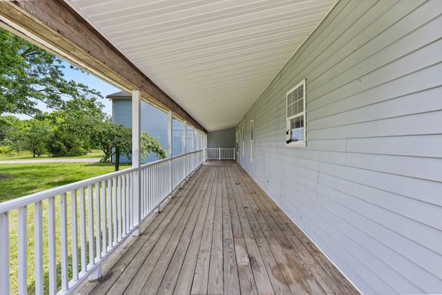 340 Brinkley Ln, White House, TN 37188