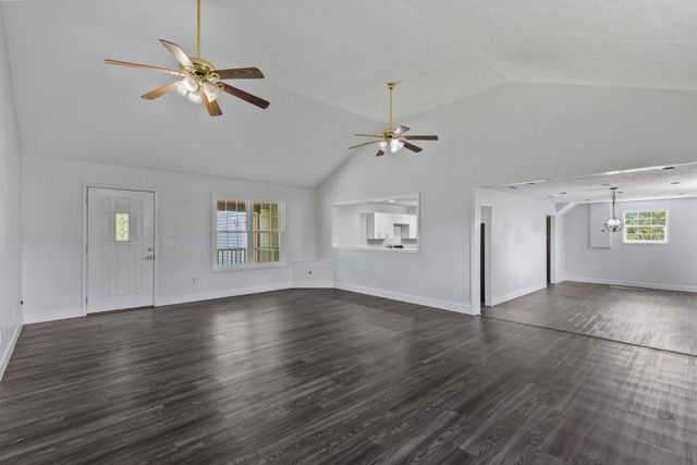 340 Brinkley Ln, White House, TN 37188