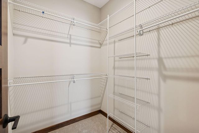 619 7th Avenue NE, Isanti, MN 55040