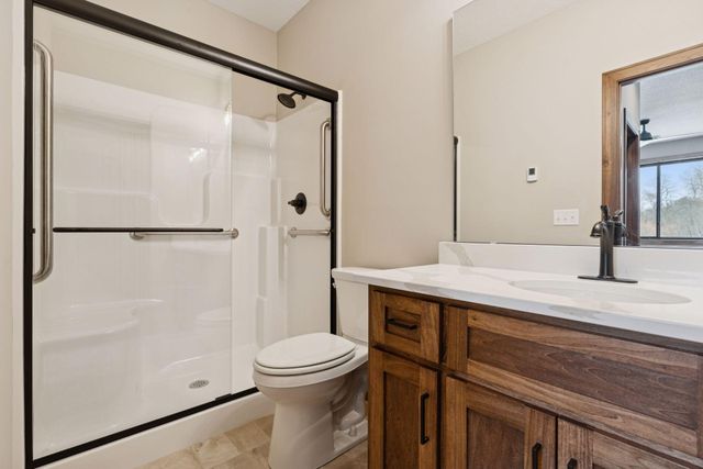 619 7th Avenue NE, Isanti, MN 55040